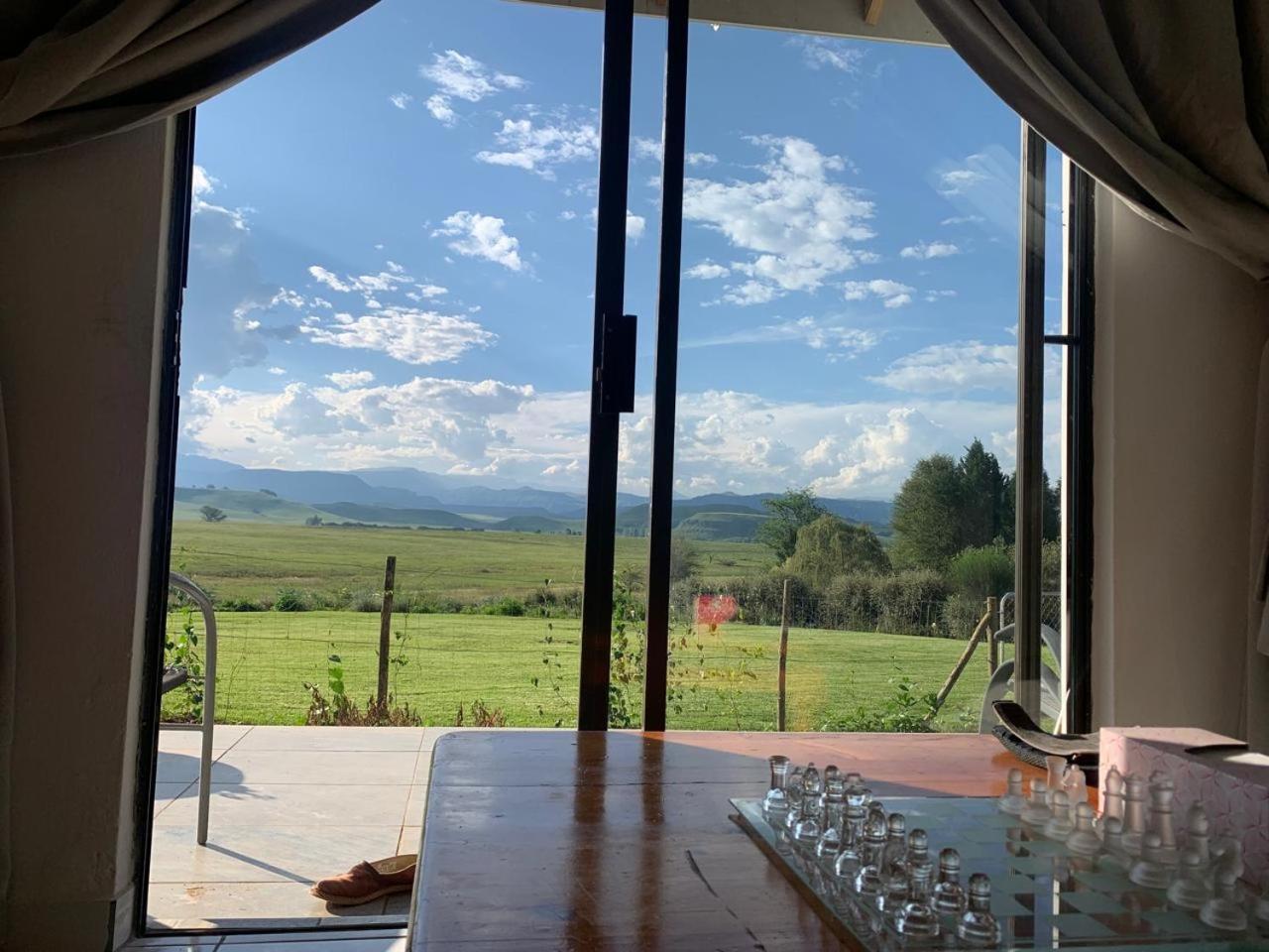 Sani Pass View Cottage Himeville Exterior foto